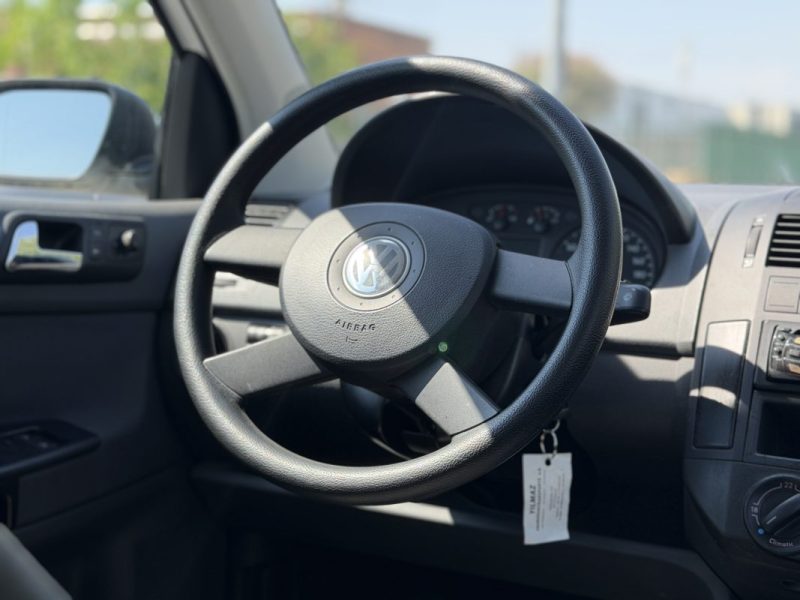 POLO 1,4L 75 CV Boite Auto / DISTRIB OK  / Paiement 4X ou 10X Possible