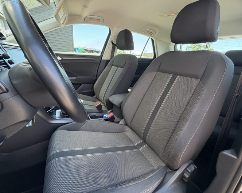 VOLKSWAGEN T-ROC 1.5 TSI 150 ch - DSG7 - Apple CarPlay - Caméra de recul - Garantie 6 mois -