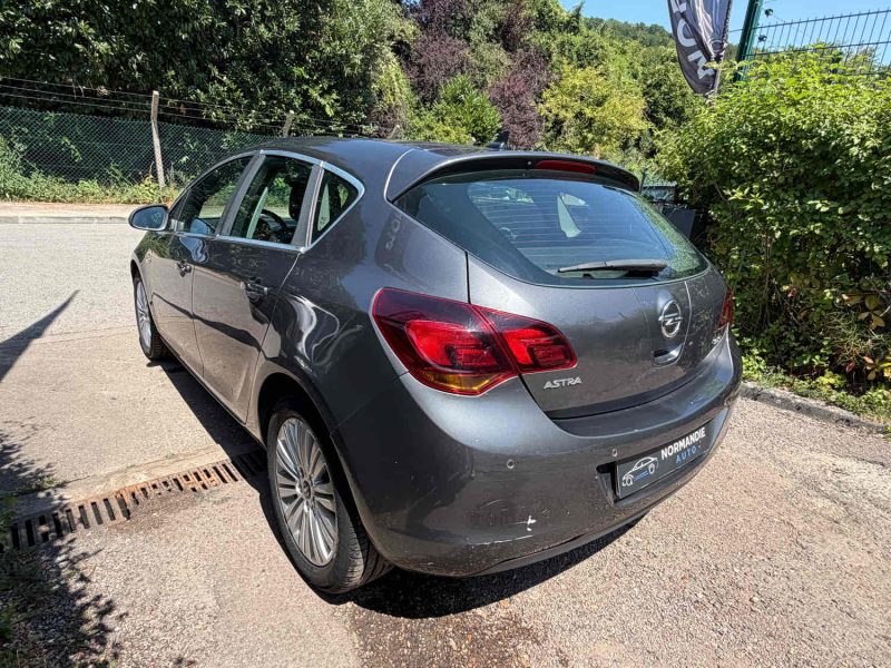 Opel Astra J 1.7 Cdti 125 Cosmo 