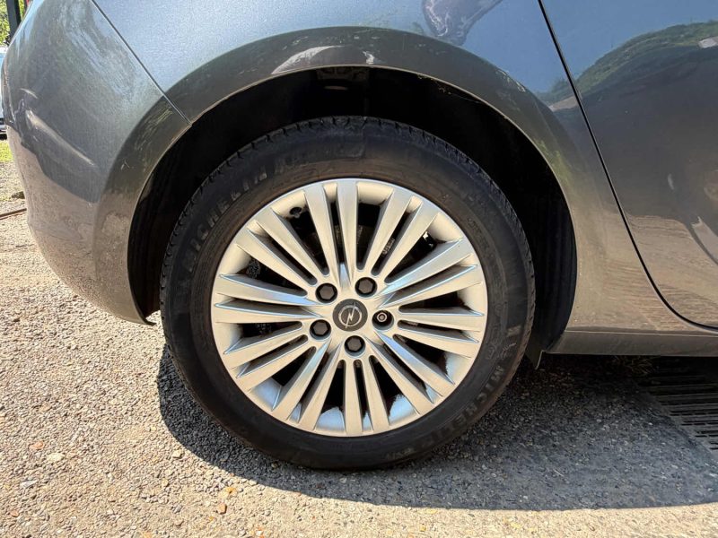 Opel Astra J 1.7 Cdti 125 Cosmo 