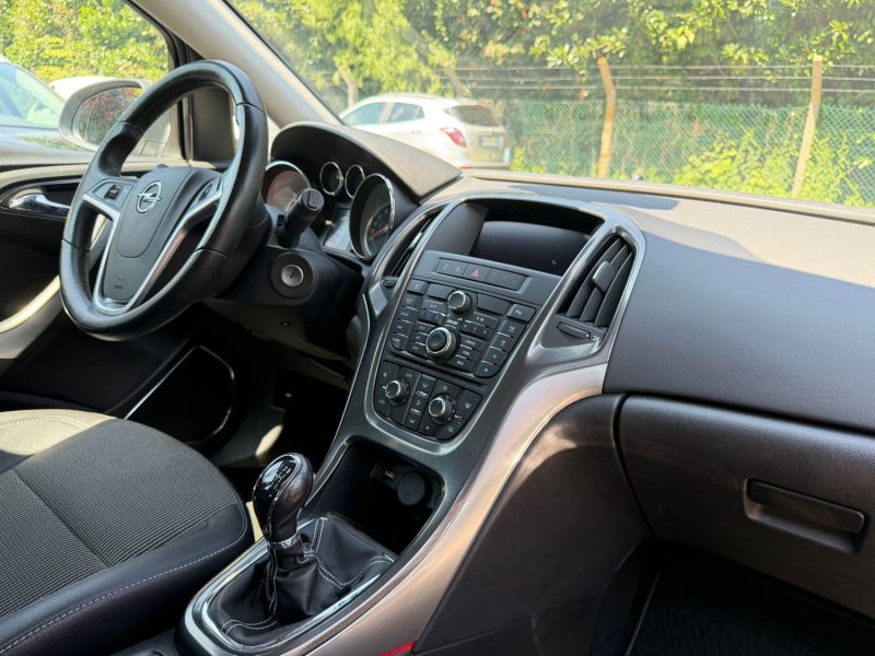 Opel Astra J 1.7 Cdti 125 Cosmo 