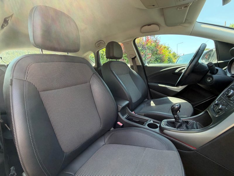 Opel Astra J 1.7 Cdti 125 Cosmo 