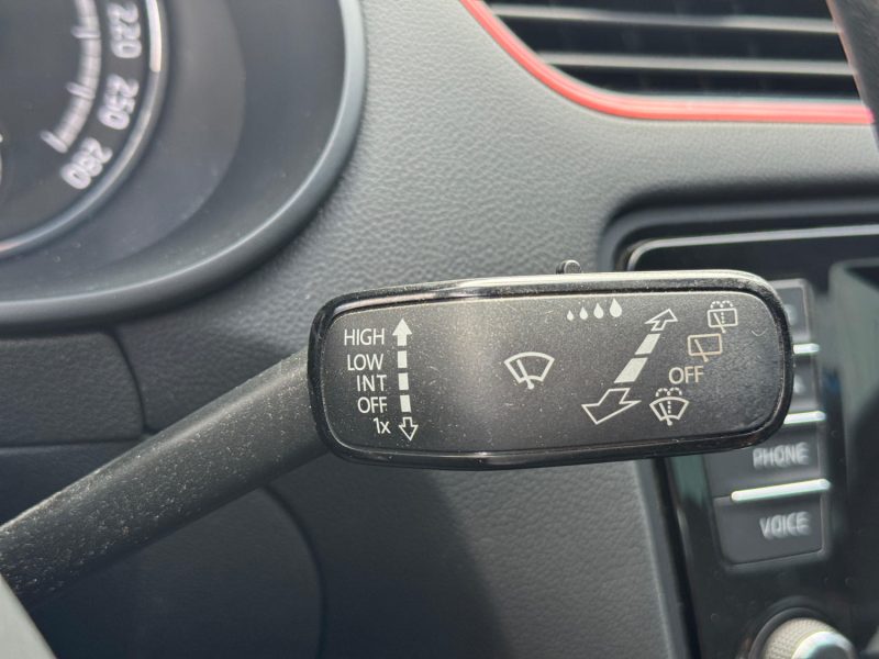 SKODA Octavia Combi VRS 2.0 TDI 16V DSG6 184 cv Boîte auto