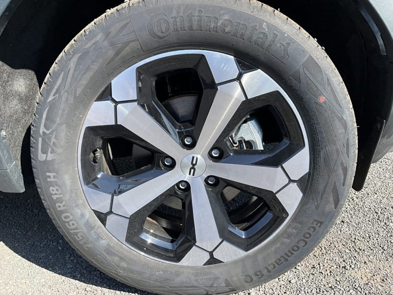 * DISPONIBLE SUR COMMANDE* DACIA DUSTER 1,8 HYBRIDES 155 CV JOURNEY 4X2 