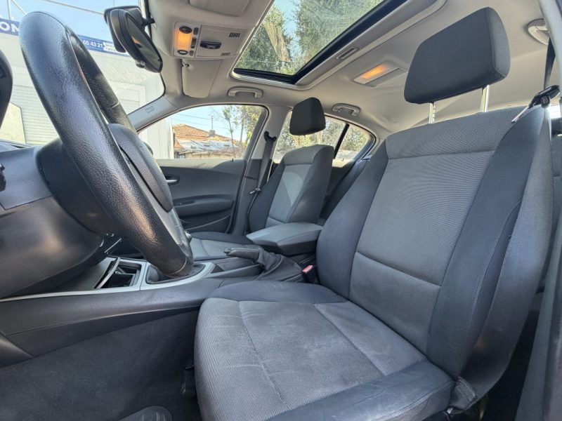 BMW SERIE 1 E87 118I  TOIT OUVRANT FULL ENTRETIEN BMW 2006