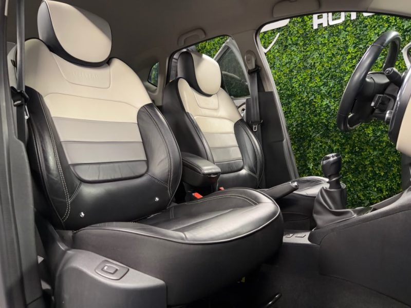 RENAULT CAPTUR PHASE 2 INITIALE PARIS 1.3 TCE 150 BOSE ECRAN TACTILE INTERIEUR CUIR - Garantie 1 an