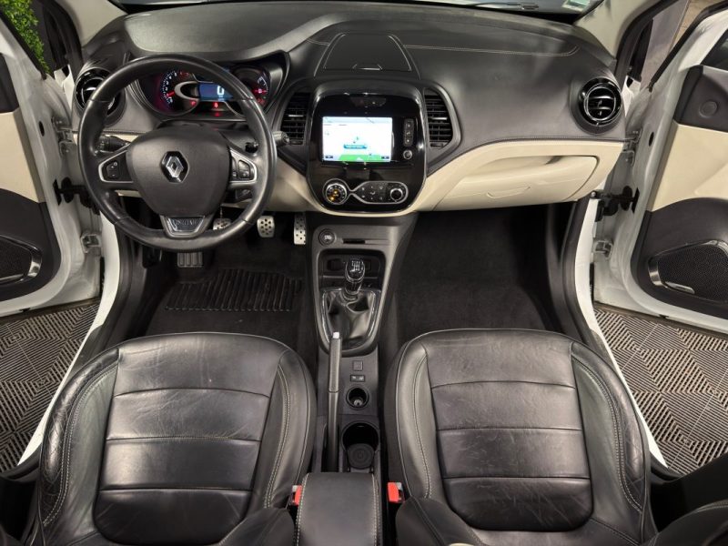 RENAULT CAPTUR PHASE 2 INITIALE PARIS 1.3 TCE 150 BOSE ECRAN TACTILE INTERIEUR CUIR - Garantie 1 an