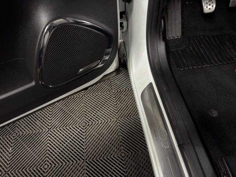 RENAULT CAPTUR PHASE 2 INITIALE PARIS 1.3 TCE 150 BOSE ECRAN TACTILE INTERIEUR CUIR - Garantie 1 an