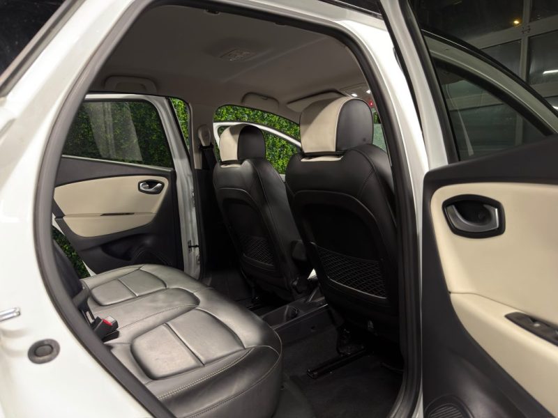 RENAULT CAPTUR PHASE 2 INITIALE PARIS 1.3 TCE 150 BOSE ECRAN TACTILE INTERIEUR CUIR - Garantie 1 an