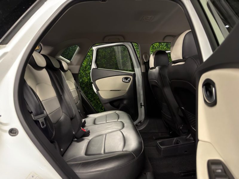 RENAULT CAPTUR PHASE 2 INITIALE PARIS 1.3 TCE 150 BOSE ECRAN TACTILE INTERIEUR CUIR - Garantie 1 an