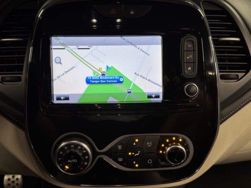 RENAULT CAPTUR PHASE 2 INITIALE PARIS 1.3 TCE 150 BOSE ECRAN TACTILE INTERIEUR CUIR - Garantie 1 an