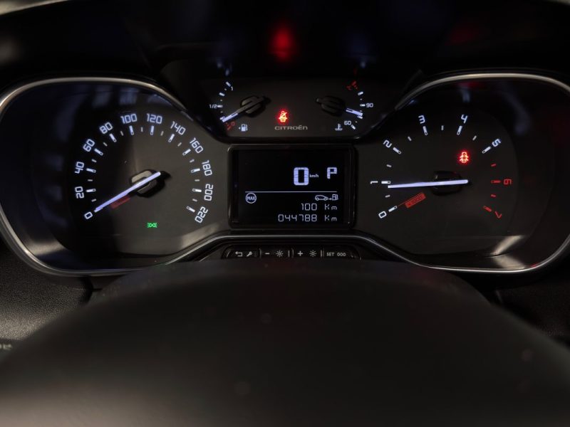 CITROEN C3 AIRCROSS SHINE 1.2 TURBO 130 Cv 1ERE MAIN TOIT OUVRANT BOITE AUTOMATIQUE - GARANTIE 1 AN