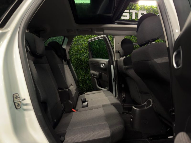CITROEN C3 AIRCROSS SHINE 1.2 TURBO 130 Cv 1ERE MAIN TOIT OUVRANT BOITE AUTOMATIQUE - GARANTIE 1 AN