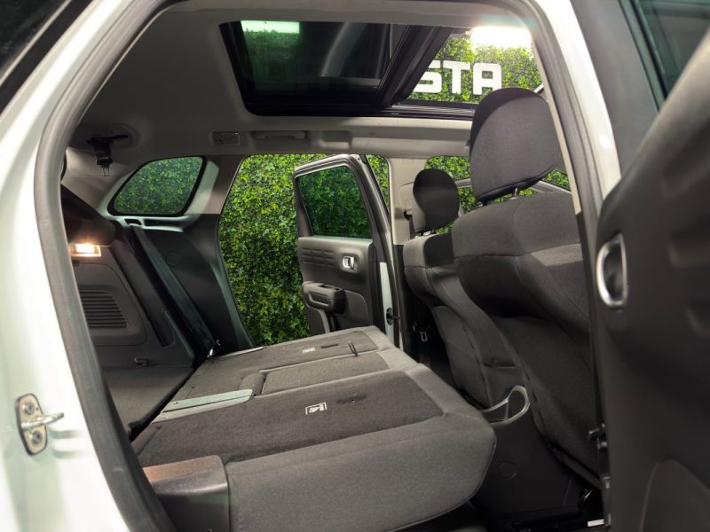 CITROEN C3 AIRCROSS SHINE 1.2 TURBO 130 Cv 1ERE MAIN TOIT OUVRANT BOITE AUTOMATIQUE - GARANTIE 1 AN