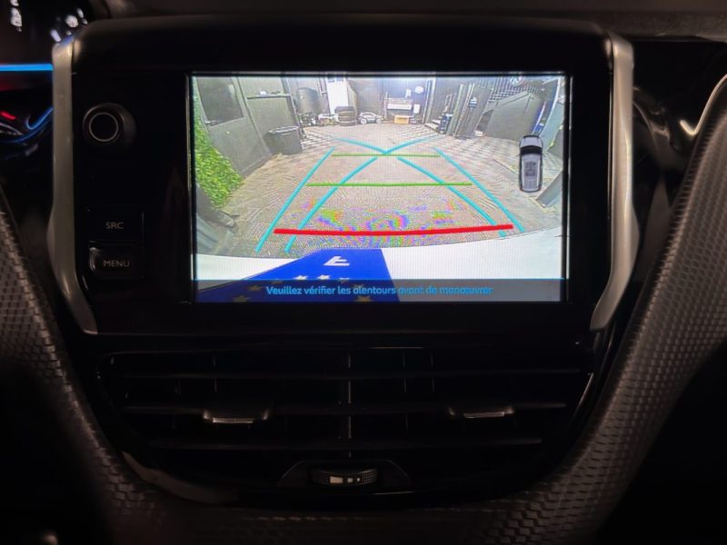 PEUGEOT 2008 CROSSWAY 1.2 TURBO 130 Cv 1ERE MAIN TOIT PANO APPLE CARPLAY & ANDROID - GARANTIE 1 AN