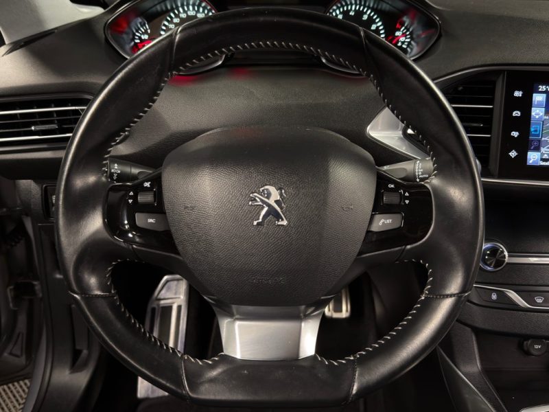 PEUGEOT 308 II STYLE 1.2 TURBO 110 Cv 1ERE MAIN / ECRAN TACTILE CRIT AIR 1 - GARANTIE 1 AN