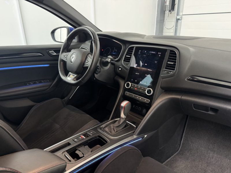 RENAULT MEGANE IV R.S LINE BVA 140ch - CarPlay / Sono Bose / Affichage tête haute - Garantie 12 mois