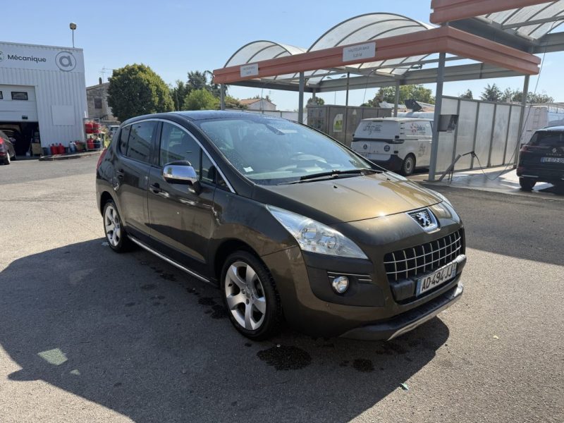 PEUGEOT 3008 1.6 HDI PREMIUM PACK