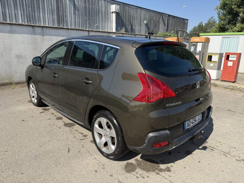 PEUGEOT 3008 1.6 HDI PREMIUM PACK