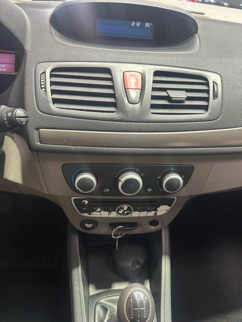 RENAULT MEGANEIII 1.5 DCI 85 AUTHENTIQUE 2009