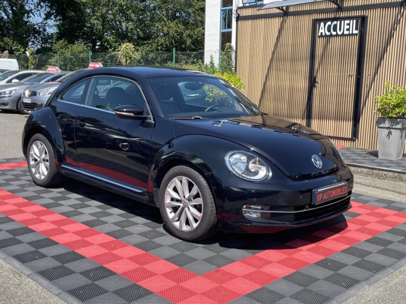 VOLKSWAGEN BEETLE NEW BEETLE 1.2 TSI 105 COCCINELLE 2012