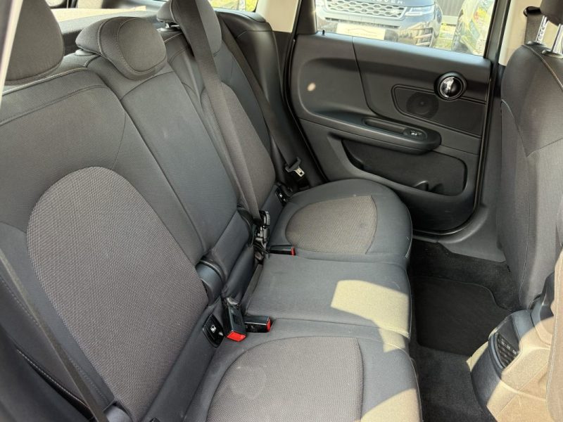 MINI COUNTRYMAN COOPER 136 BA 2020