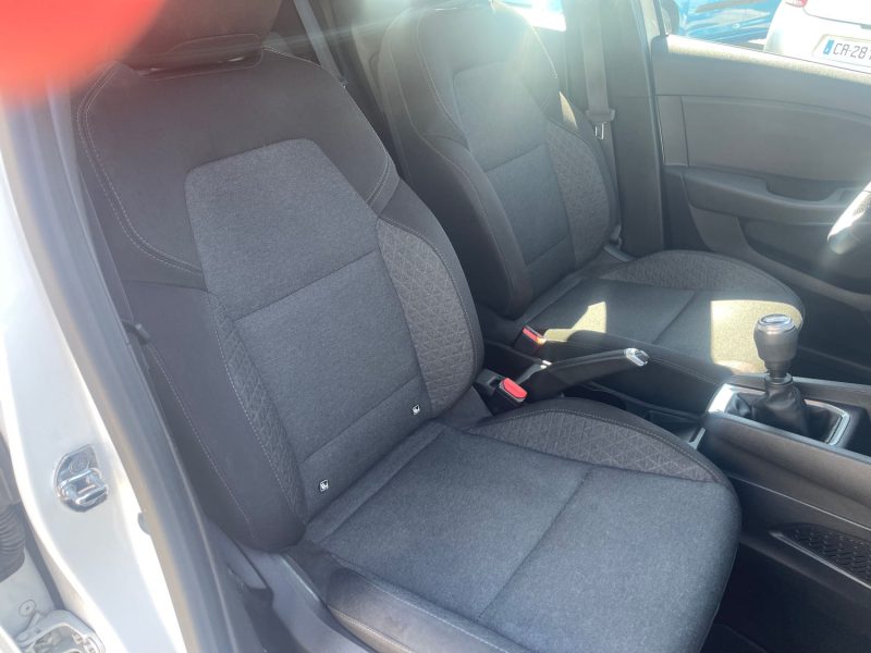 RENAULT CLIO V 1.0 TCE 90CH BUSINESS -21N 73MKM