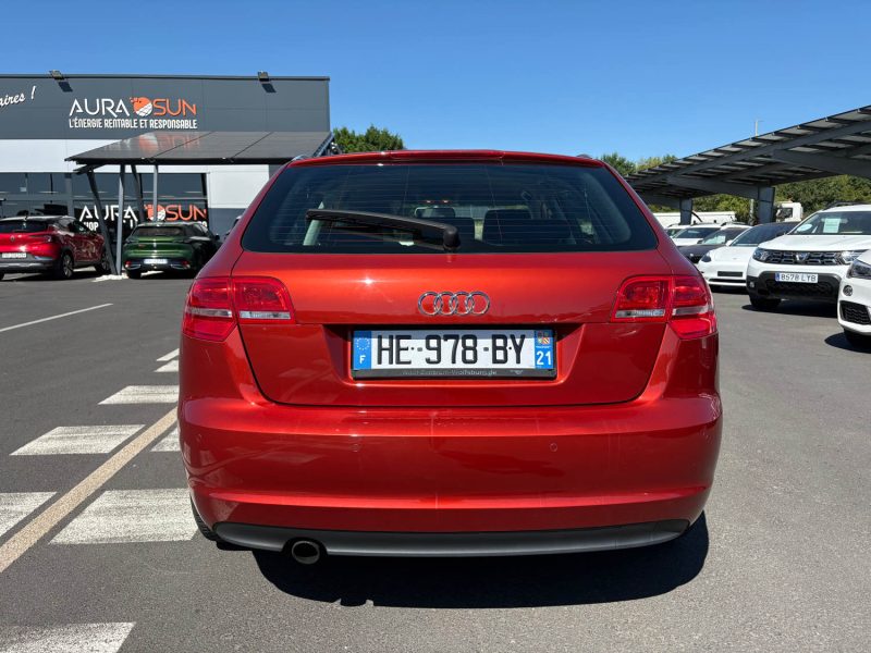 Audi A3 1,2 105 - carnet d'entretien disponible - Garantie 12 mois - 