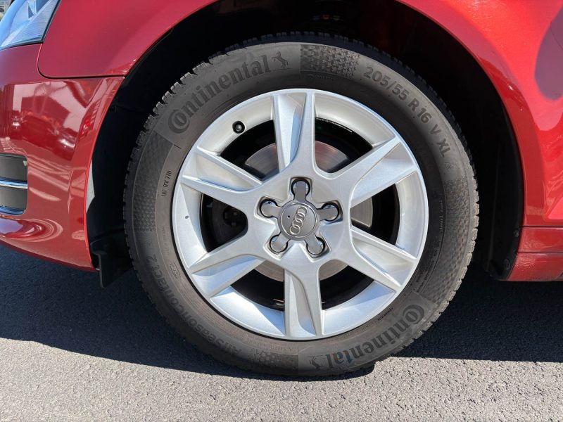 Audi A3 1,2 105 - carnet d'entretien disponible - Garantie 12 mois - 
