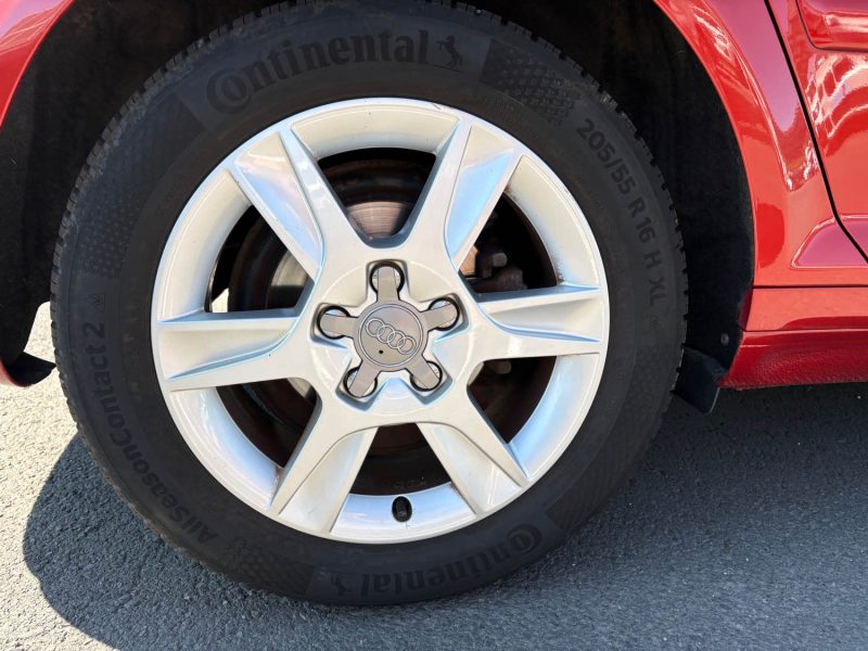 Audi A3 1,2 105 - carnet d'entretien disponible - Garantie 12 mois - 