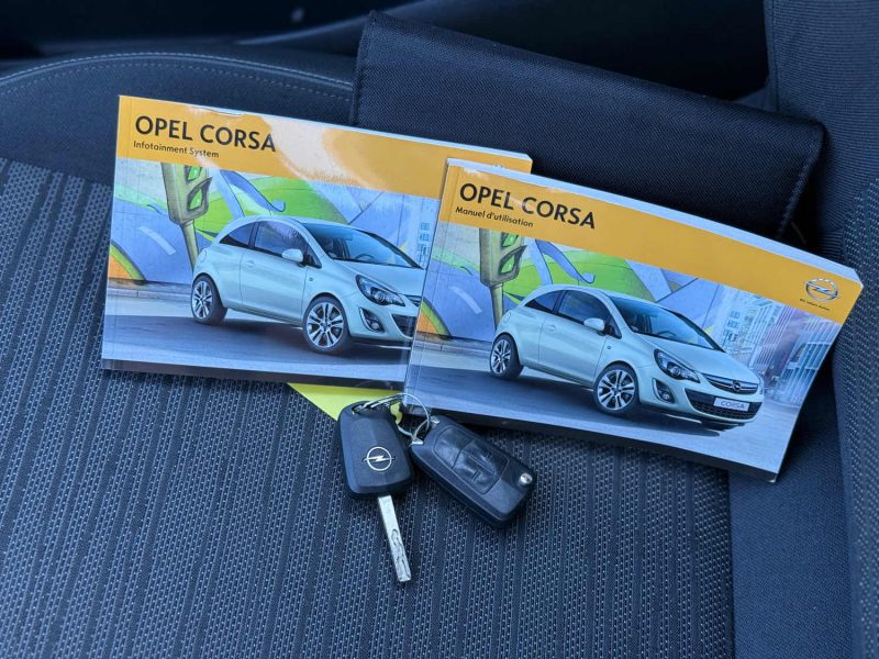 Opel Corsa 1.4 Twinport 100ch Graphite - Clim - Bluetooth - Révisée & Garantie 6 Mois
