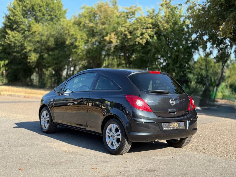 Opel Corsa 1.4 Twinport 100ch Graphite - Clim - Bluetooth - Révisée & Garantie 6 Mois