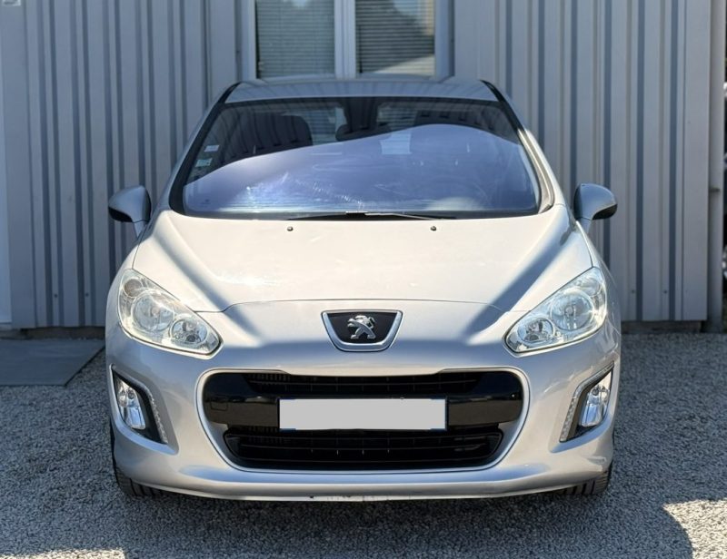 PEUGEOT 308 1.6 HDI 92CV ACCESS 2013 132 000KM