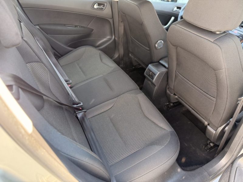 PEUGEOT 308 1.6 HDI 92CV ACCESS 2013 132 000KM