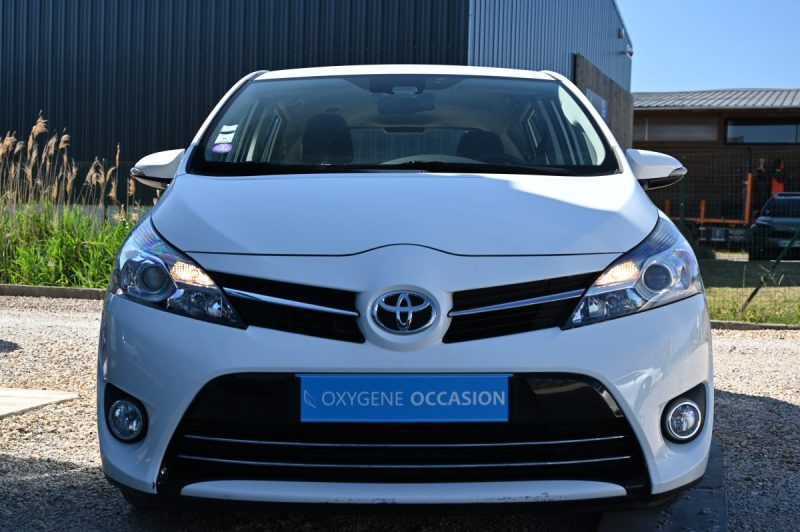 TOYOTA VERSO 1.8 VVTI 147ch DYNAMIC CVT 11/2017