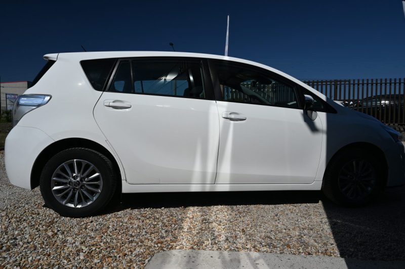 TOYOTA VERSO 1.8 VVTI 147ch DYNAMIC CVT 11/2017