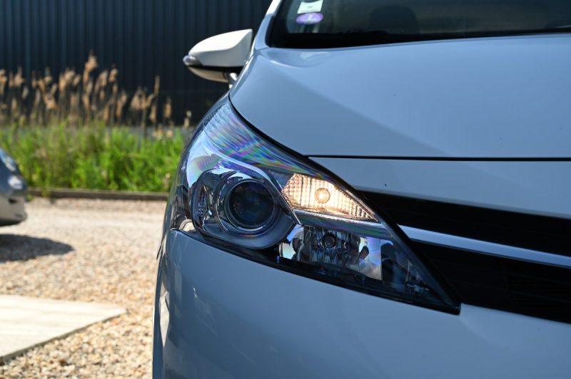 TOYOTA VERSO 1.8 VVTI 147ch DYNAMIC CVT 11/2017