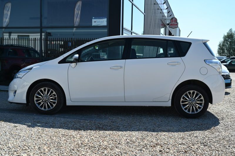 TOYOTA VERSO 1.8 VVTI 147ch DYNAMIC CVT 11/2017