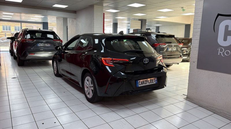 TOYOTA COROLLA BERLINE HYBRIDE 1.8 DYNAMIC BUSINESS 122cv/1 ERE MAIN/TVA RECUPERABLE