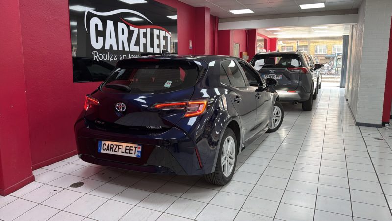 TOYOTA COROLLA BERLINE HYBRIDE 1.8 DYNAMIC BUSINESS 122cv/1 ERE MAIN/TVA RECUPERABLE