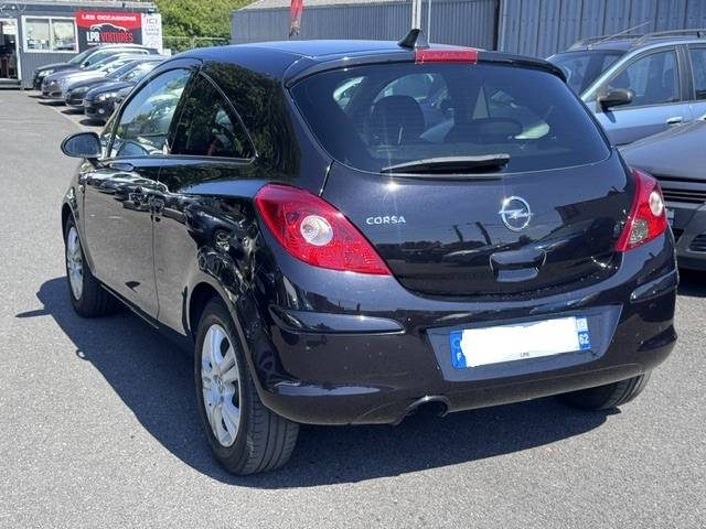 OPEL CORSA 1.4 TWINPORT 100 GRAPHITE DISTRIBUTION PAR CHAINE