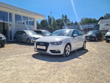 AUDI A3 - 2.0 TDI Business 150ch diesel