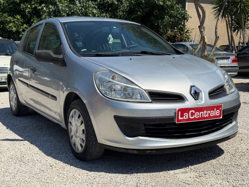 RENAULT CLIO III AUTHENTIQUE 2007