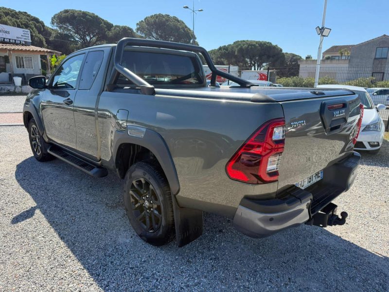 TOYOTA HILUX 2.8 D-4D X-TRA CABINE LOUNGE 4WD BVA MC20 2021
