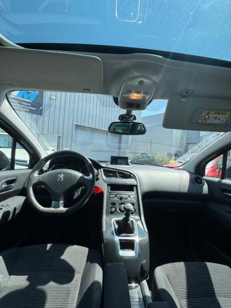 PEUGEOT 5008 7PLACES 1.6 BLUE HDI 120 CV ALLURE 2015 GARANTIE 