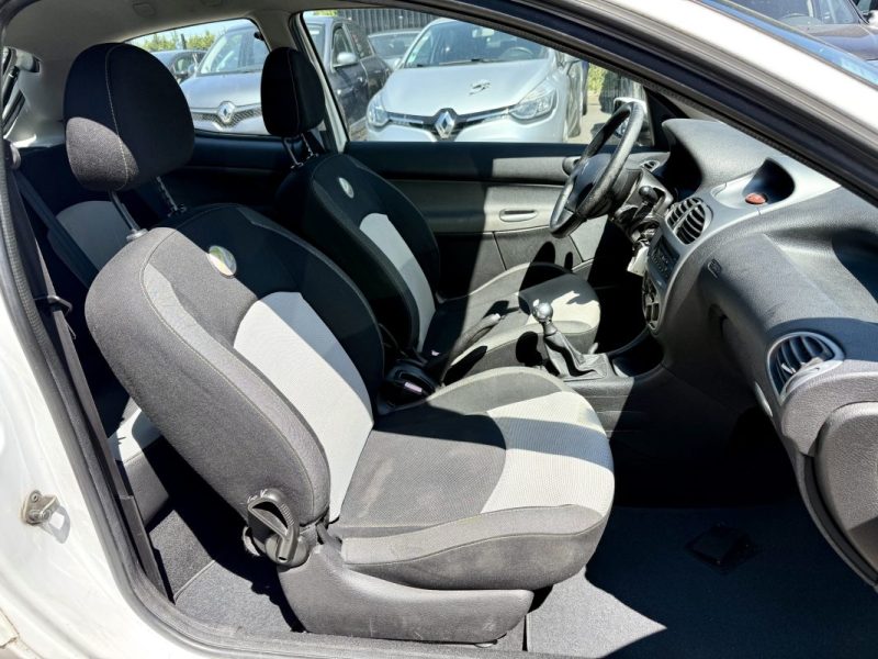 PEUGEOT 206 1.4 HDI 70CH URBAN XBOX 360  