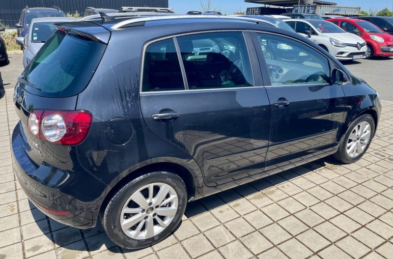 VOLKSWAGEN GOLF PLUS 1.6 TDI 105CH TRENDLINE BLUEMOTION CARAT