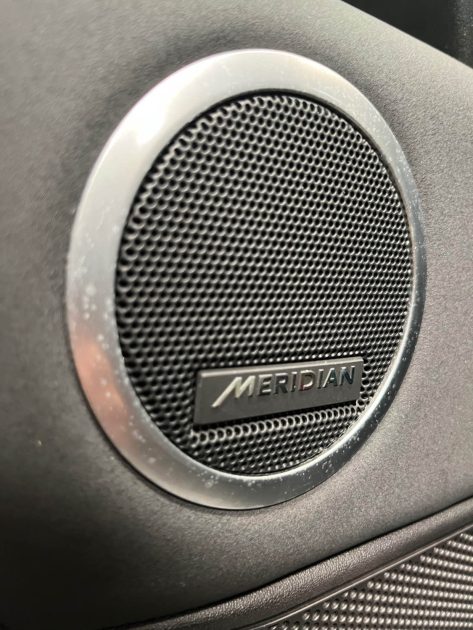 MAGNIFIQUE LAND ROVER DISCOVERY 3.0 TD6 HSE LUXURY (TOIT PANORAMIQUE , APPLE CARPLAY) 
