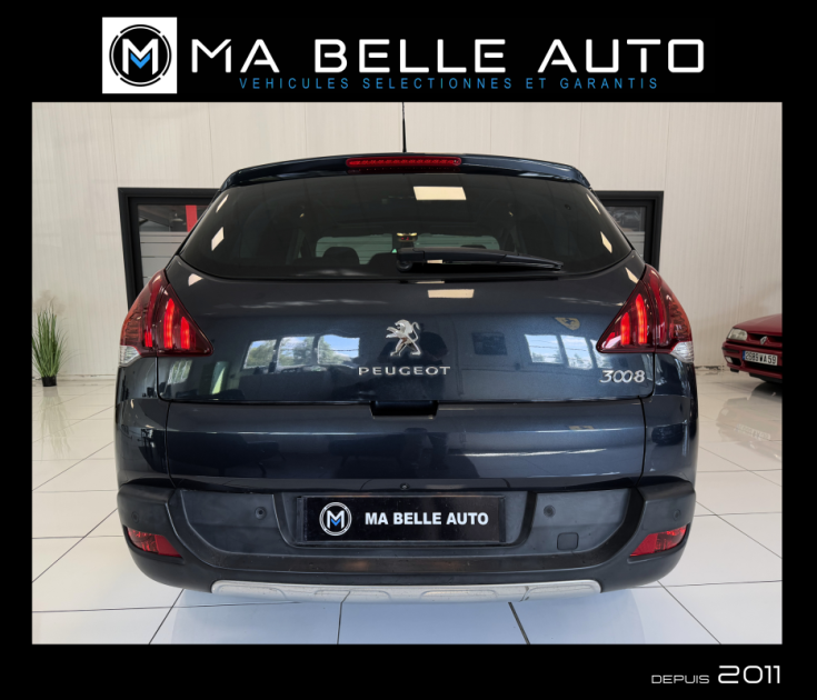 PEUGEOT 3008 1.6 HDi 114 ALLURE – CUIR – TOIT PANO – XENON – GPS – CAMÉRA – 1ER PROPRIÉTAIRE