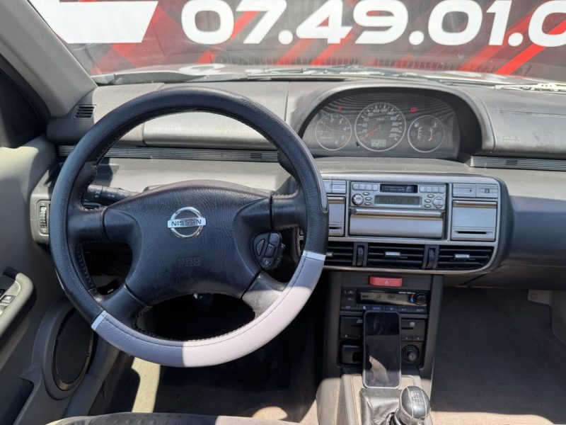 NISSAN X-TRAIL 2.2 DI 4X4 2184CM3 114CV  2003